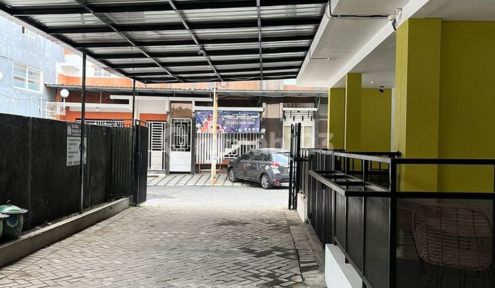 Soekarno Hatta Flower Exclusive Boarding House 2