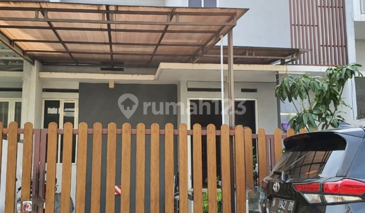 Rumah Modern 2 Lantai Taman Tectona Area Suhat Rumah Modern 2 Lantai Taman Tectona Area Suhat