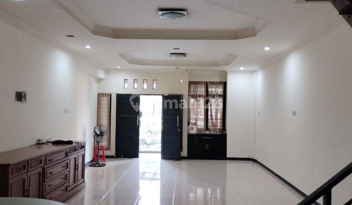 Rumah Disewa Cempaka Putih, Semi Furnish, Luas 90 Meter, Kode :20605 Jn 2