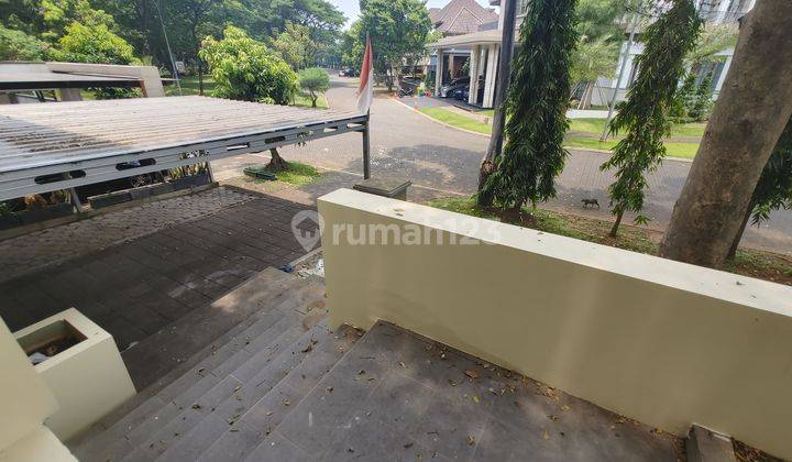 Rumah Mewah Depan Taman Asri Heliconia De Park Bsd Dekat Sport Club, Unilever, Aeon Mall, Breeze, Atma Jaya, Prasetya Mulya, Stasiun Kereta Api Pasar Modern Intermoda, Nanyang School, Ipeka, Grand Lucky, Qbig, Tol Bsd Bintaro Pondok Indah Bandara Soekarno 2