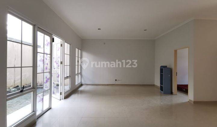 Rumah Rapi Siap Huni Menaggio Il Lago Gd Serpong 12