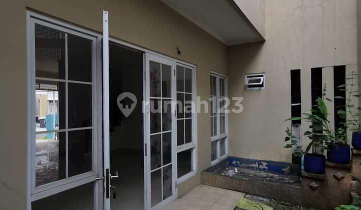 Rumah Rapi Siap Huni Menaggio Il Lago Gd Serpong 16