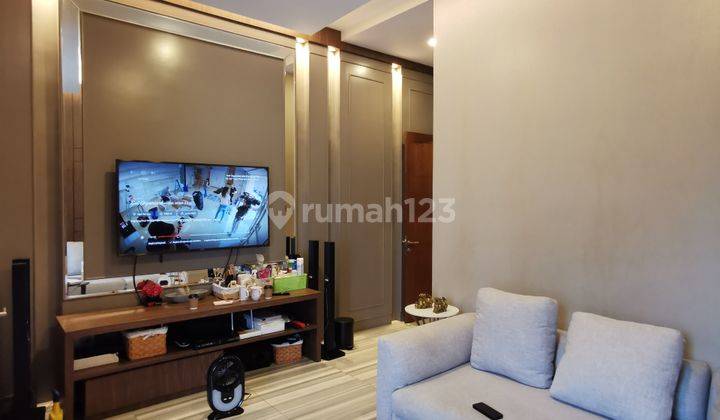 Rumah Furnish 3,5 Lt di Pluit Sakti Jakarta Utara 7