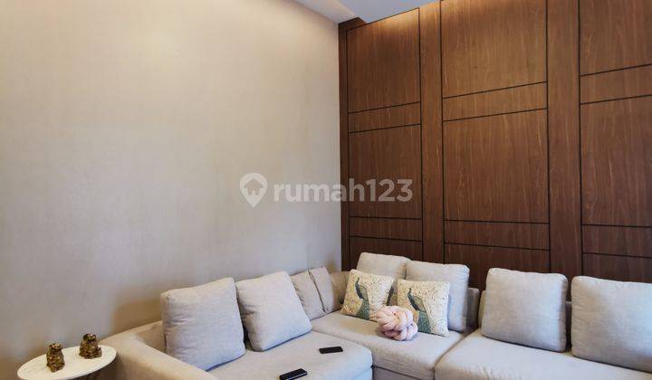 Rumah Furnish 3,5 Lt di Pluit Sakti Jakarta Utara 8