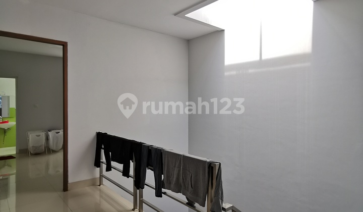Rumah Furnish 3,5 Lt di Pluit Sakti Jakarta Utara 21