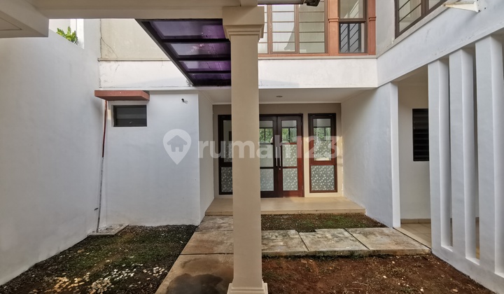 Rumah view depan belakang taman di chadna Avani BSD jarang ada 6