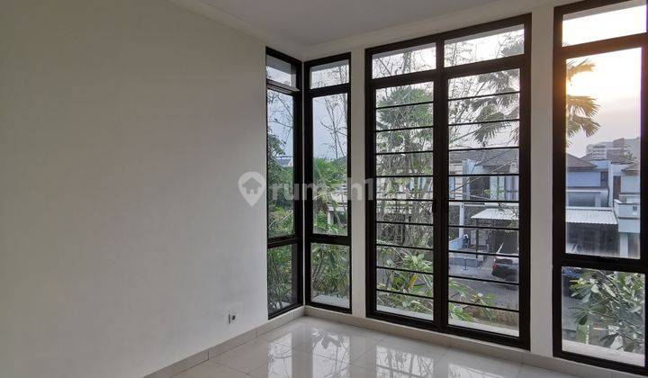Rumah view depan belakang taman di chadna Avani BSD jarang ada 29