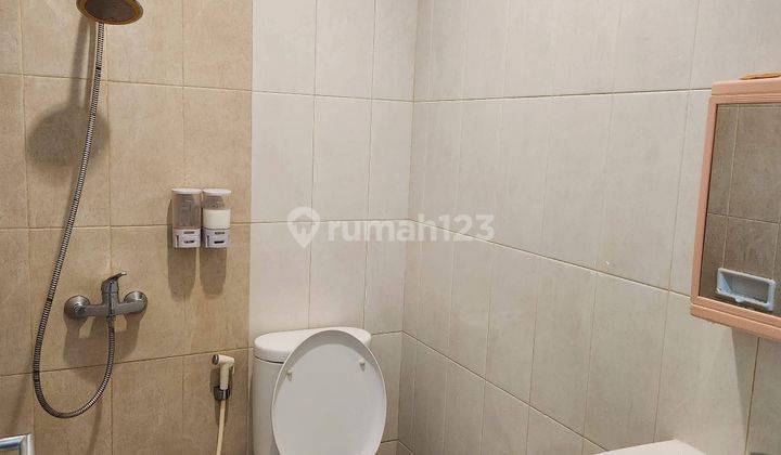 Rumah semi furnish siap huni Karelia Village Gd Serpong rapi 