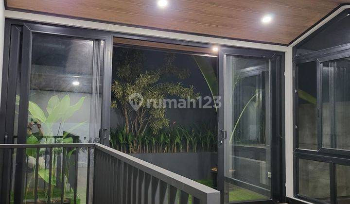 Rumah 3,5 lantai ada kolam renang di Pondok Indah modern minimalis ada roof top 2