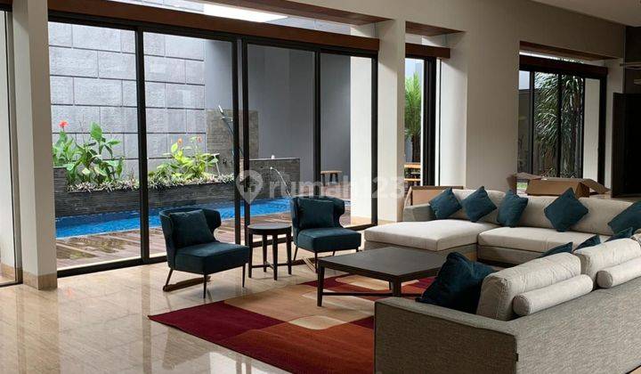 Jual cepat rumah mewah Furnish ada kolam renang di Terrace Golf BSD  1