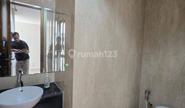 cepat rumah semi furnish langka Brassia de Park BSD 12