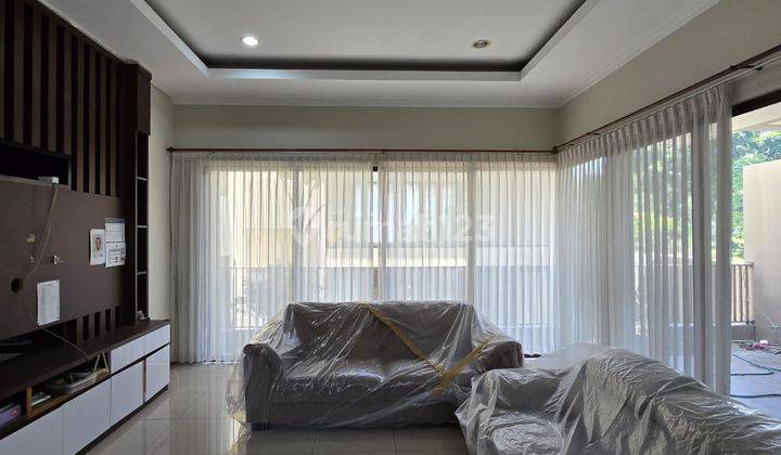 Jual cepat rumah semi furnish langka Brassia de Park BSD  19