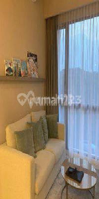 Luxury Apartment with Garden View Fully Furnished at Marigold Navapark BSD City