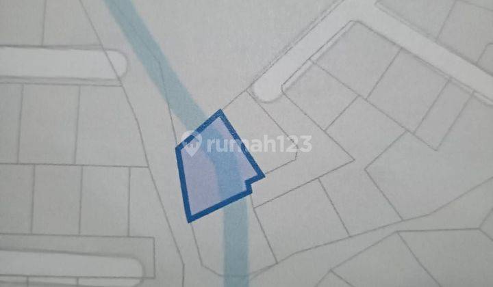 Land 102 M2 Loss Sungai Shm In Buduk Tunon Badung Bali 2