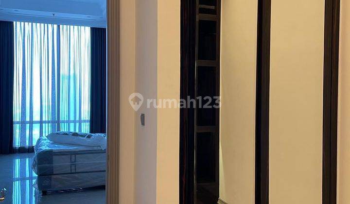 Apartement Raffles Residence Kuningan Jakarta Tipe B 4+1br Lt.mid Semi Furnish Ay 2