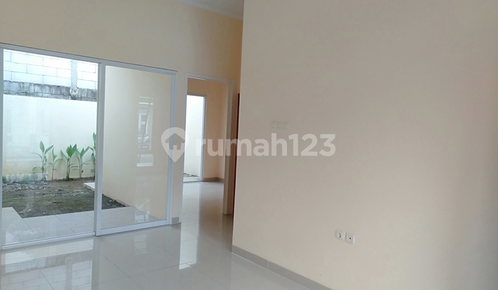 RUMAH Cibubur  DOUBLE DINGDING
LOKASI SUDAH DIHUNI 70 % 
BEBAS BANJIR
 6