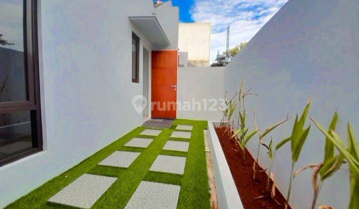RUMAH READY STOK SIAP HUNI LOKASI DI CIBUBUR CICILAN 2 JUTAAN  8