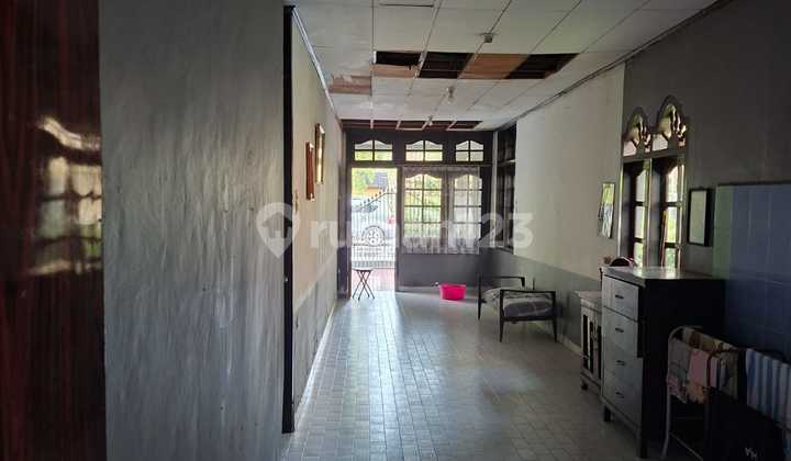 ******** ******** Utama... 2