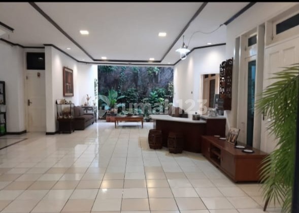 Pondok Indah Gedung Hijau Hadap.timur.bysfitri 2