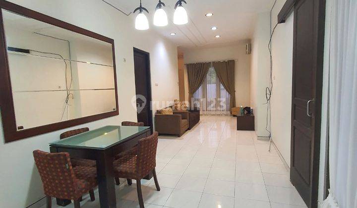 Rumah di Pleburan tengah kota Semarang 1