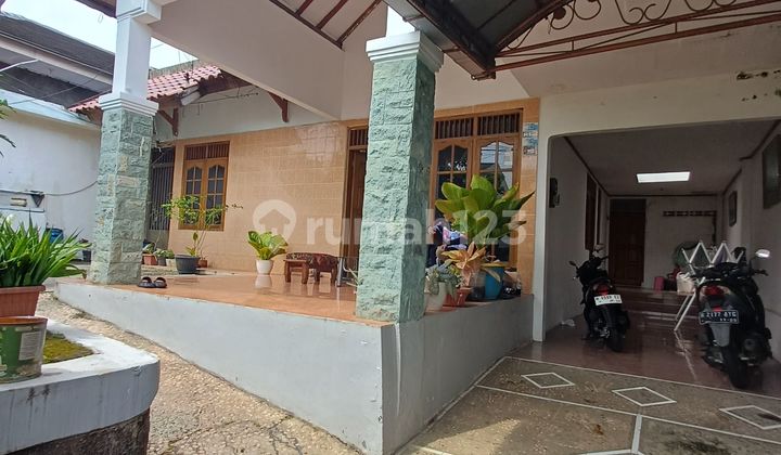 Rumah Strategis di Sawunggaling Banyumanik Semarang 1