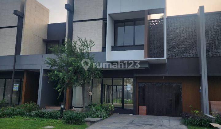 Dijual Rumah Cluster Elite Suvarnasutera Sindang Jaya Tangerang  1