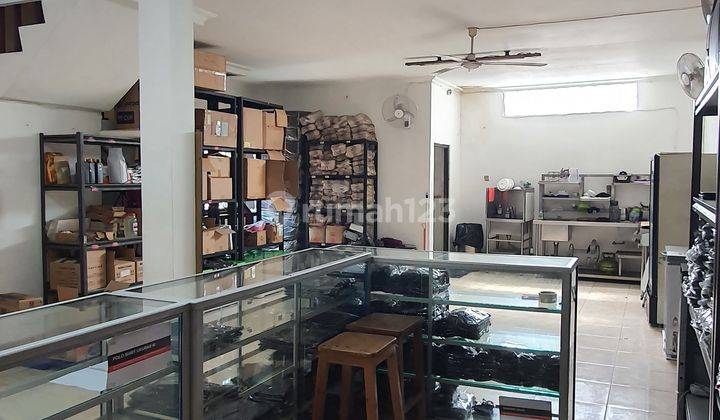 DISEWAKAN RUMAH JOGLO JAKARTA BARAT STRATEGIS BISA UNTUK USAHA & GUDANG  8