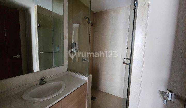 kamar mandi dijual cepat apartemen corner u
