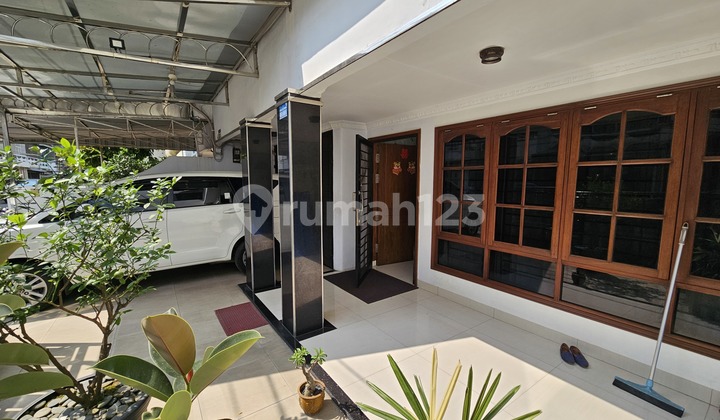 For Sale Renovated House Nice Center Point East Medan North Sumatra 1