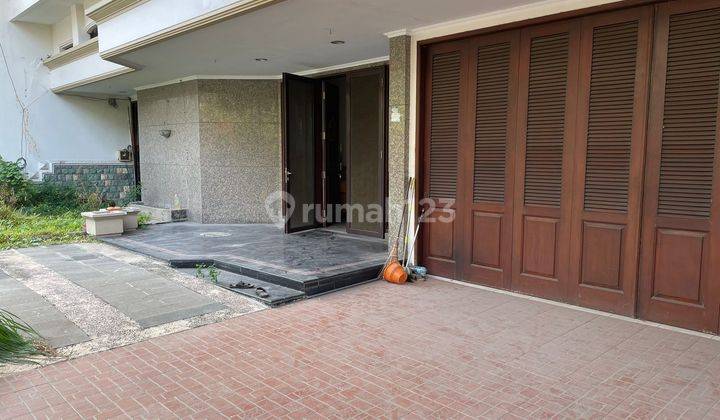 Rumah Dharmahusada Indah Permai Surabaya Timur 2