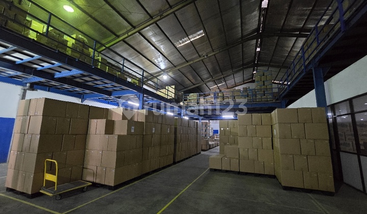 Cheap Sale Below Market Price Warehouse Romokalisari Surabaya ready to use well-maintained