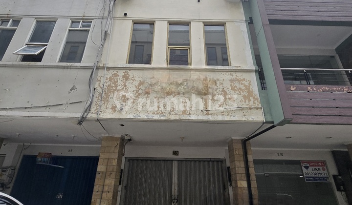 For Sale and For Rent Gozco Raya Darmo Shop House