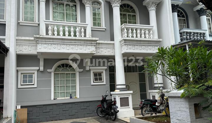 Rumah Garden House Pik 8x17 Bagus Rapi Siap Huni