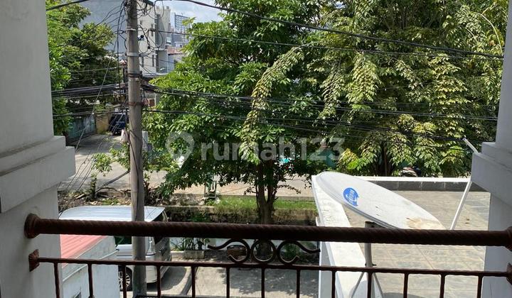 Rumah Taman Cosmos Akses Tol 5 Menit 2 Lantai  1