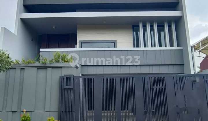 Rumah Mewah Brand New Permata Buana 3 Lantai Rumah Mewah Brand New Permata Buana 3 Lantai