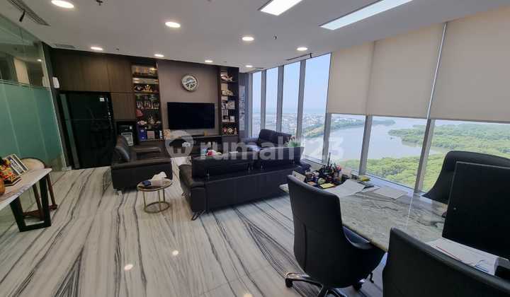For Sale Office Gold Coast Pik Fully Furnished