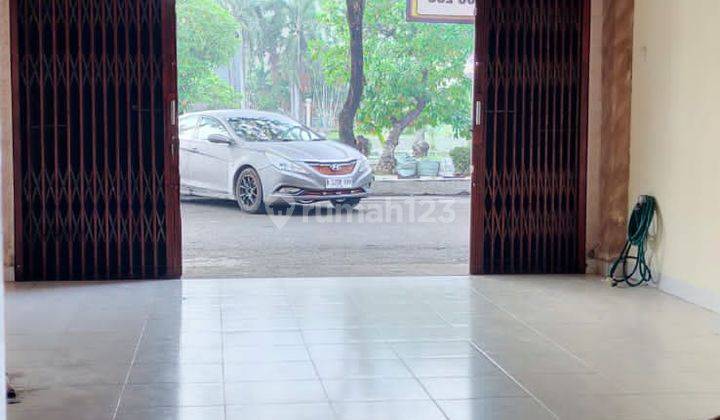 Ruko Miami Cengkareng 3 Lantai Parkiran Luas 1