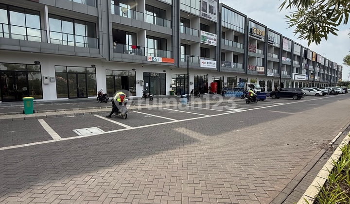 Ruko Hook Mega Kuningan Pik2 Boulevard 4.5X20 2