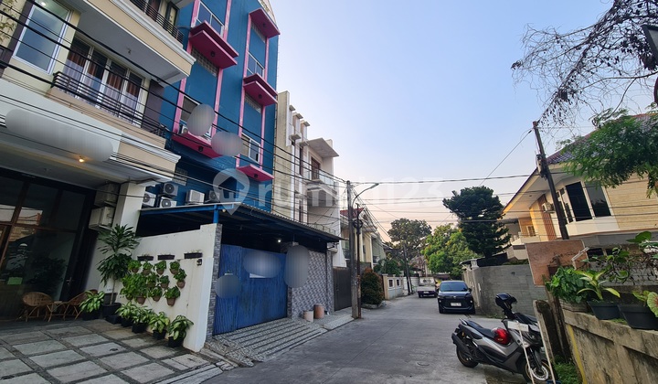 Ruko Usaha Percetakan 7 Lantai Cocok Untuk Konveksi Kost