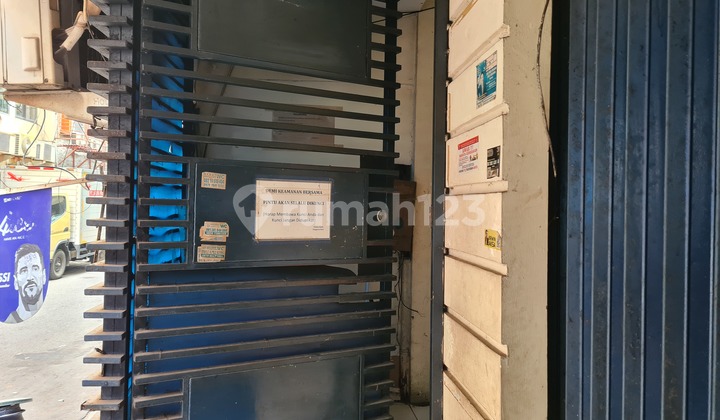 Mangga Besar Raya 11 Rooms for Rent Quick Sale 2