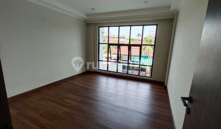 Rumah Brand New Hoek 2 Lantai Citra Garden 2 2