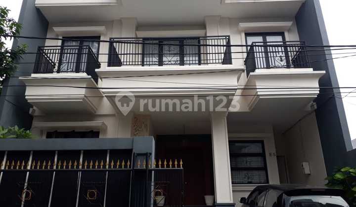 Rumah Bagus Bangunan Baru Sunrise Garden 2 Lt European Classic Rumah Bagus Bangunan Baru Sunrise Garden 2 Lt European Classic