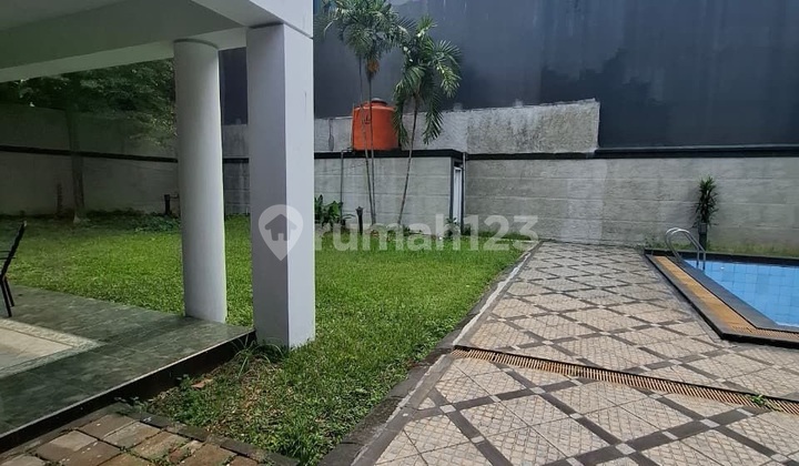 For Rent Spacious House in Pondok Indah with High Ceiling