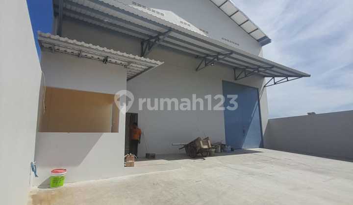 Laksana Business Park 15x62 Independent Parking