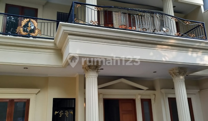 Disewakan Rumah Wijaya Cocok untuk Kantor 2