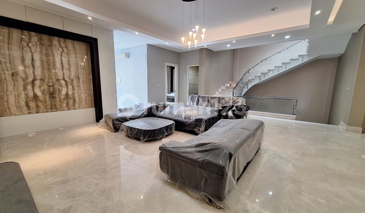 Rumah Bangunan Mandiri Pik1 12.5x25 Siap Huni Rumah Bangunan Mandiri Pik1 12.5x25 Siap Huni