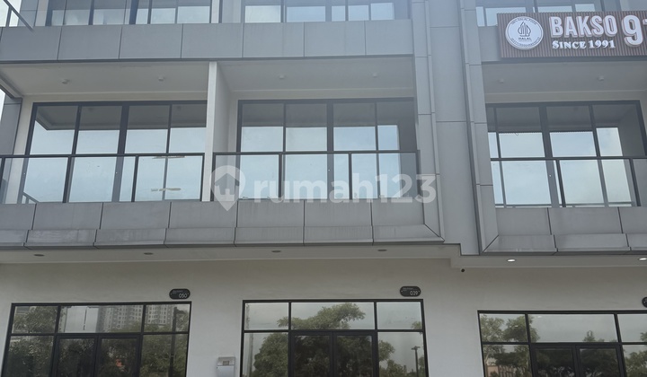 Ruko Hook Mega Kuningan Pik2 Boulevard 4.5X20 Ruko Hook Mega Kuningan Pik2 Boulevard 4.5X20