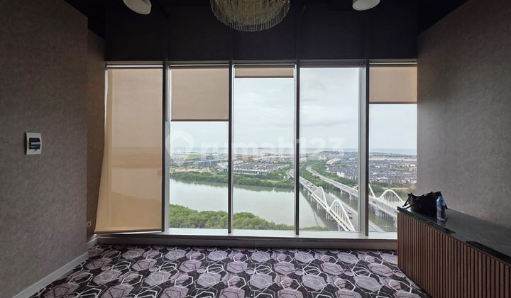 Disewakan Office Gold Coast Fitted View Laut