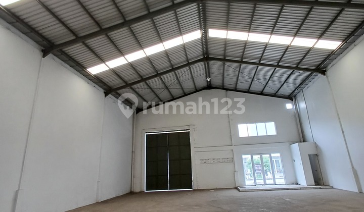 Gudang Laksana Dengan Kantor Kondisi Baru Gudang Laksana Dengan Kantor Kondisi Baru