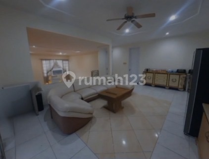 Beautiful Coconut Gading Janur House Hook Fully Furnished 2